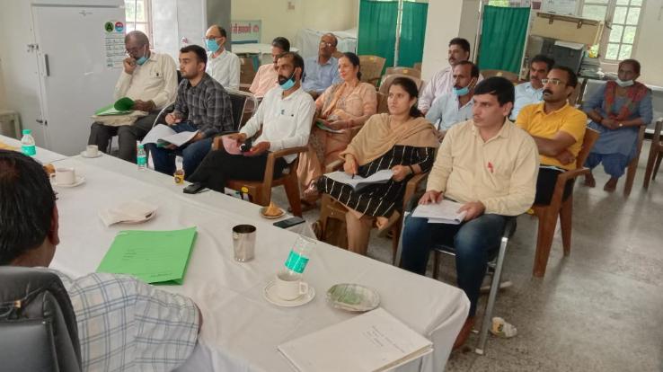 meeting of the Rogi Kalyan Committee was held at the Community Health Center, Harlog