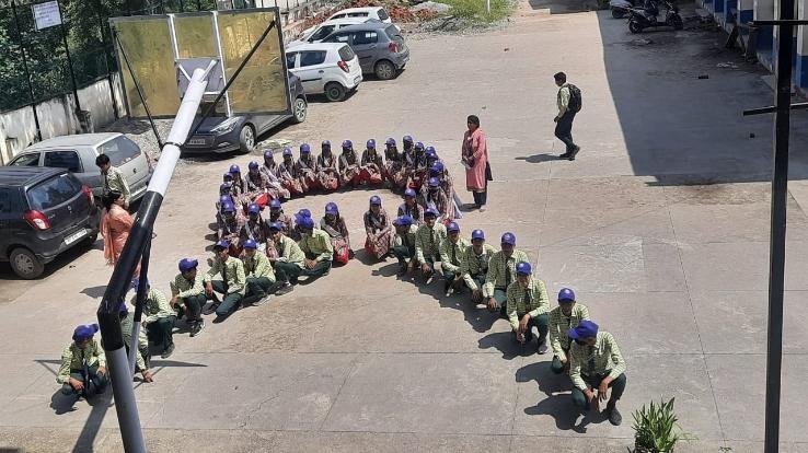 दाड़लाघाट : धुन्दन में एनएसएस यूनिट ने चलाया जागरूकता कार्यक्रम 