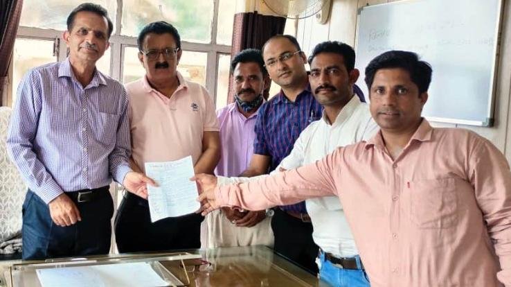 Delegation met Director of Elementary Education Dewan Chandel regarding demands