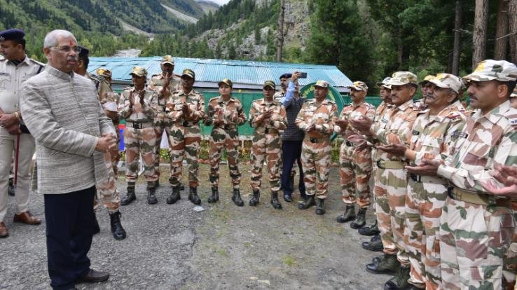 Governor visited border village Chitkul