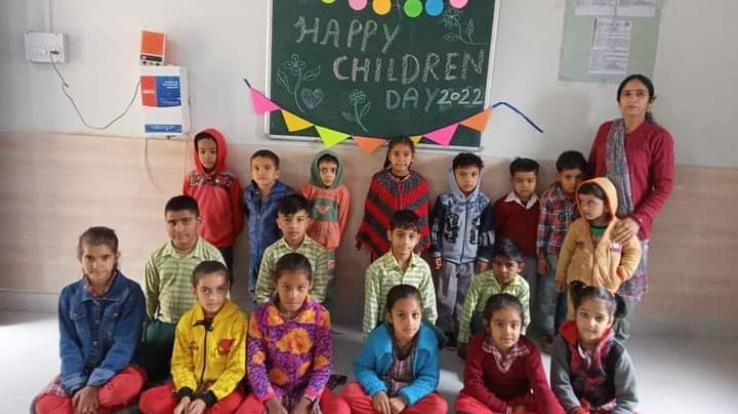 Children's day celebrated with pomp in Ladhiani Primary School