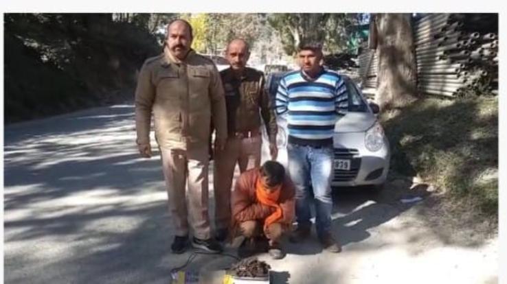 Police recovered 862 grams of charas from a person on Chamba-Pathankot NH