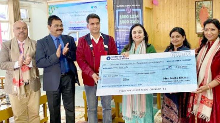 President of SBI Ladies Club provided assistance for education and nutrition