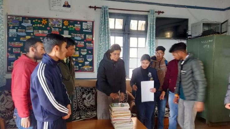 Volunteers of College Sanjauli collected books under Mission Gyanodaya