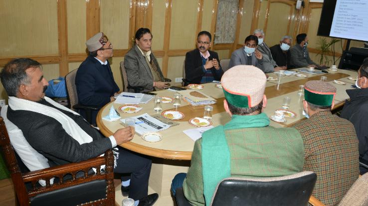 Chief Minister Sukhwinder Singh Sukhu gave instructions to keep a strict vigil on the cases of Corona
