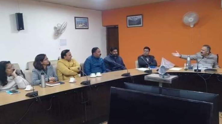 Dog adoption scheme will be run to get rid of stray dogs-Pankaj Rai