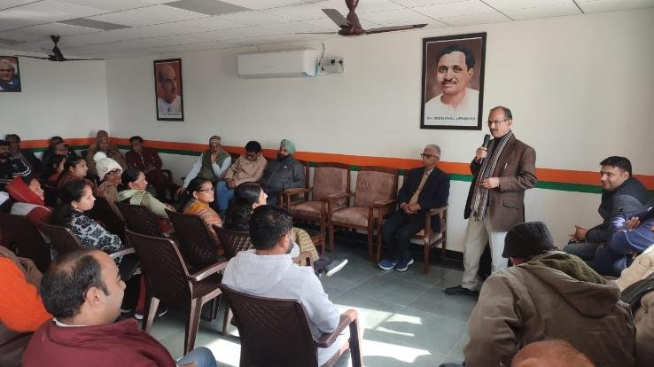 n the shadow of fear, CPS-Satti had to be made with Congress ministers