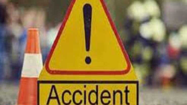 Scooty collided with parafeet in Chamukha, one injured