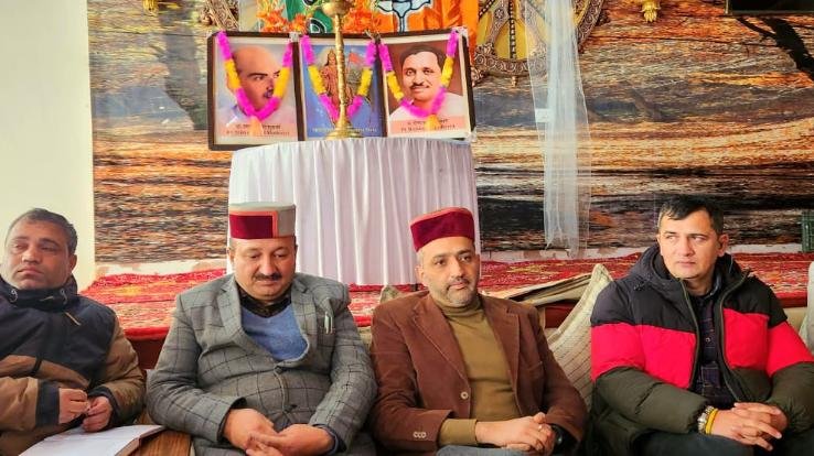 Congress government locked government offices overnight-Balbir Verma