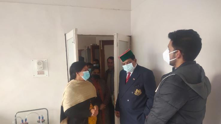 Health Minister Dhaniram Shandil did a surprise inspection of the hospital