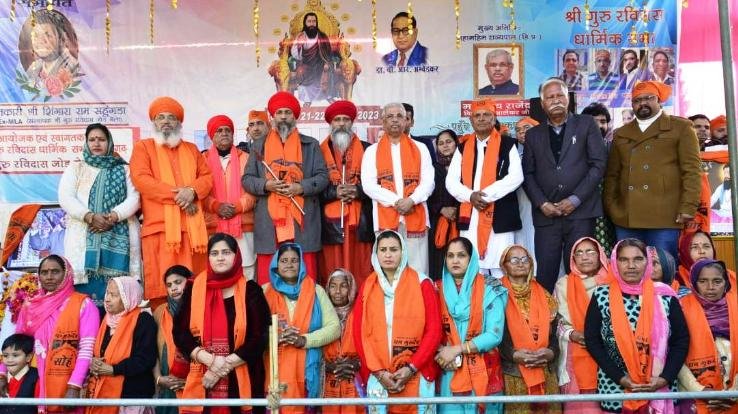 The teachings of Saint Ravidas are even more relevant in the present context - Governor