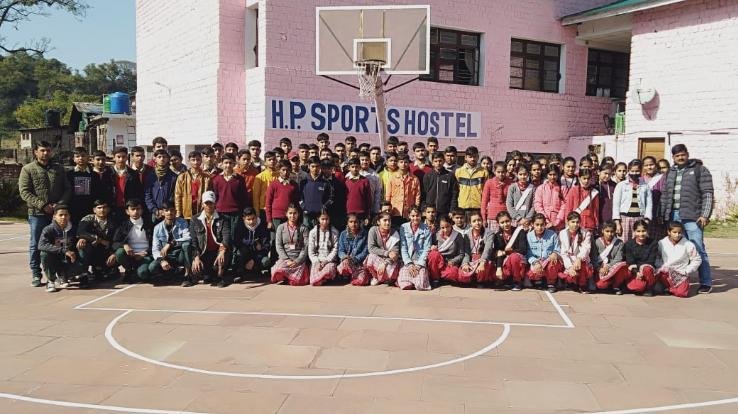 135 students of Muhal School did vocational education tour