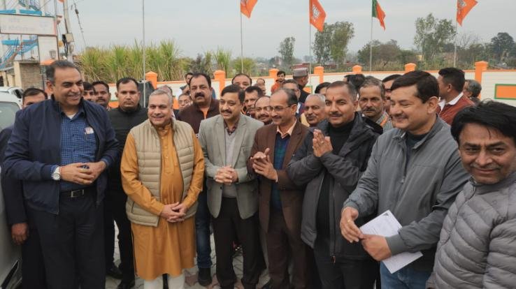 BJP National Vice President Saudan Singh reached Una, will attend the meeting of BJP State Working Committee