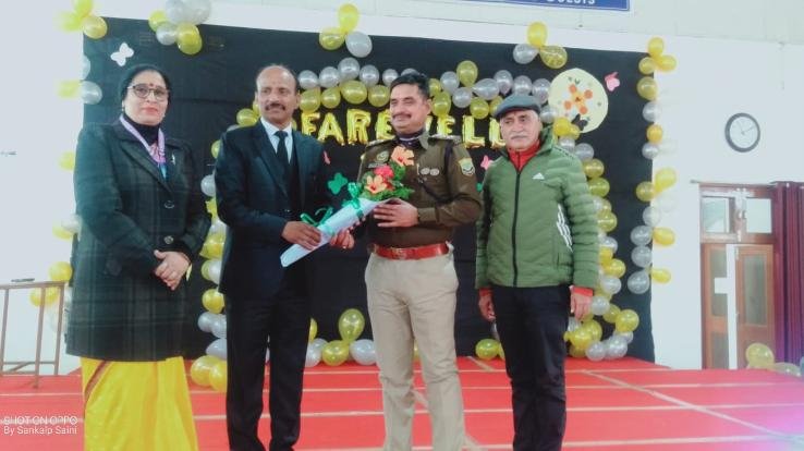  Learn to drive, but if you run on the road, you will be fined-DSP