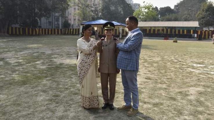 Avantika of Majheda village became a lieutenant in the army