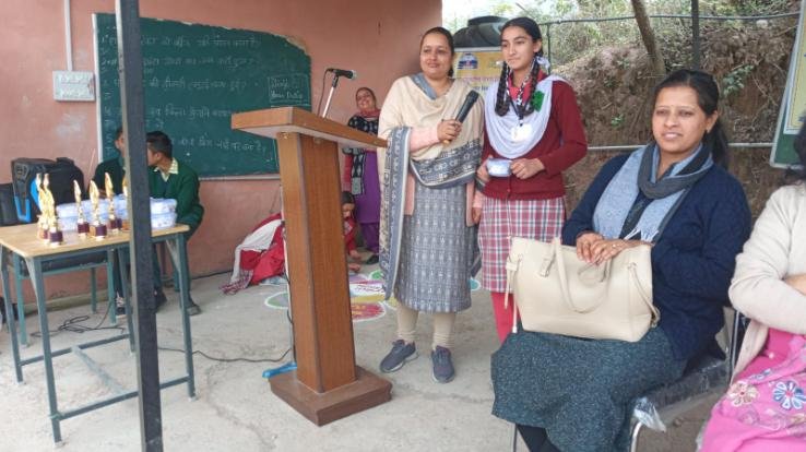 Under 'Woh Din Yojana' programme, women's empowerment camp was organized at Seese School Salol