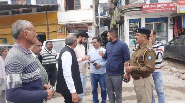 Municipal council started inspection work for installation of yellow line in the city