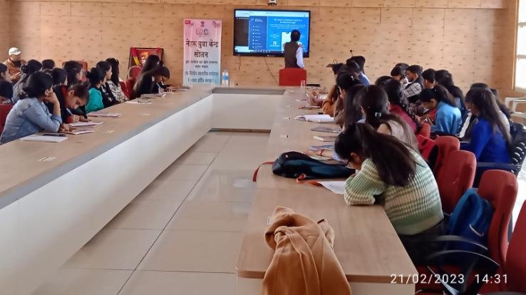 Nehru Yuva Kendra organized one day business workshop