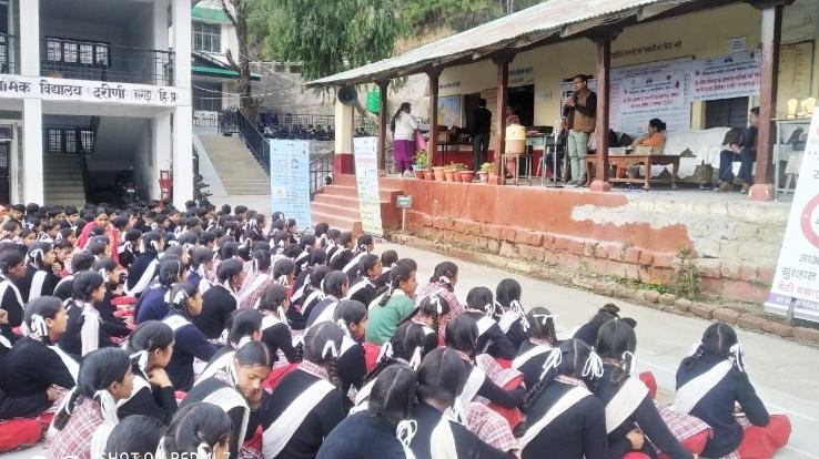  Made aware of girl students under 'Woh Din' scheme