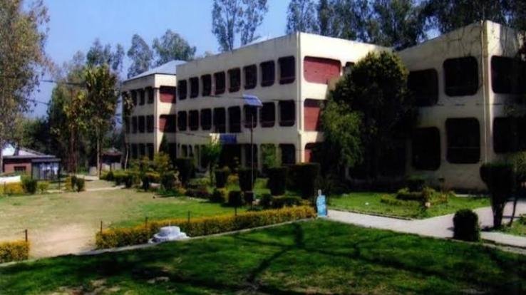 attack on teacher of Dehri College, attacker army youth absconding