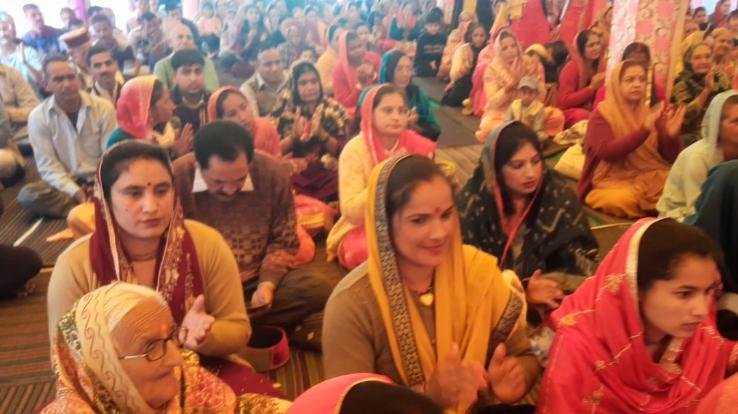 Lord Krishna removes all the sufferings of the devotees - Shri Hariji Maharaj