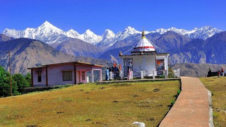 Mother -Nanda- Devi's- temple- is -in- Almora,- she- gives- darshan- to- the -devotees- in- their- dreams!