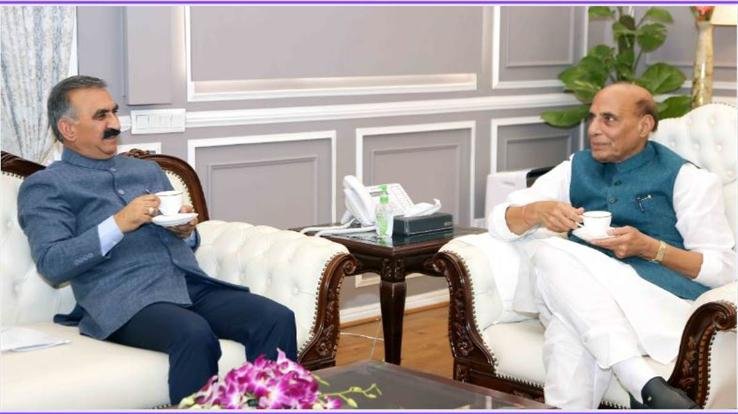 CM Sukhu met Union Defense Minister Rajnath Singh