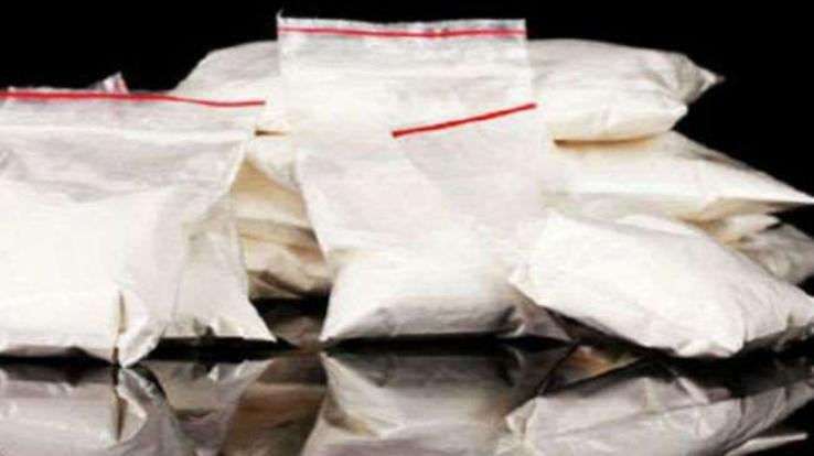 During- traffic- checking- in -Parwanoo, -the- police- recovered -3.32 -grams- of- chitta- from -three -youths- of -Kasauli.