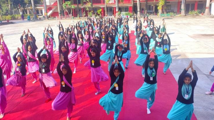 Kangra: -Last- week -of -World- Women's- Day- celebrated -as -Yoga- Day
