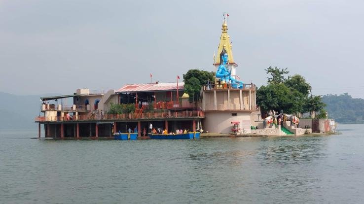 Andauli is becoming a center of tourist attraction due to natural beauty