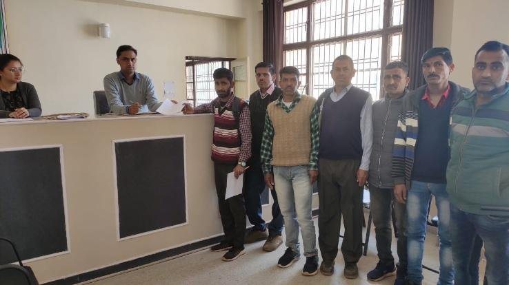 MNREGA and Construction Labor Federation handed over the demand letter to the Chief Minister