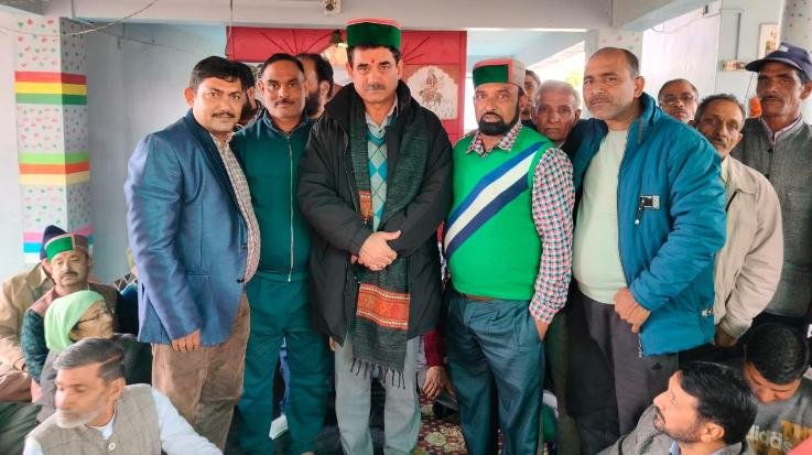 Delegation of District Numberdar Union met CPS Awasthi