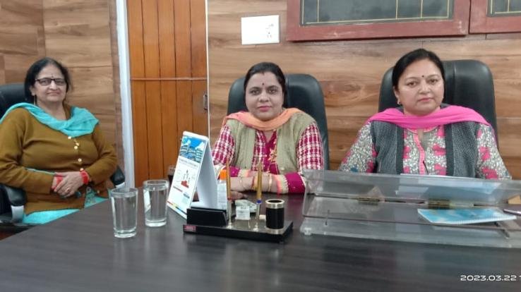 Parking lot of Municipal Council Kangra auctioned for 14.5 lakhs