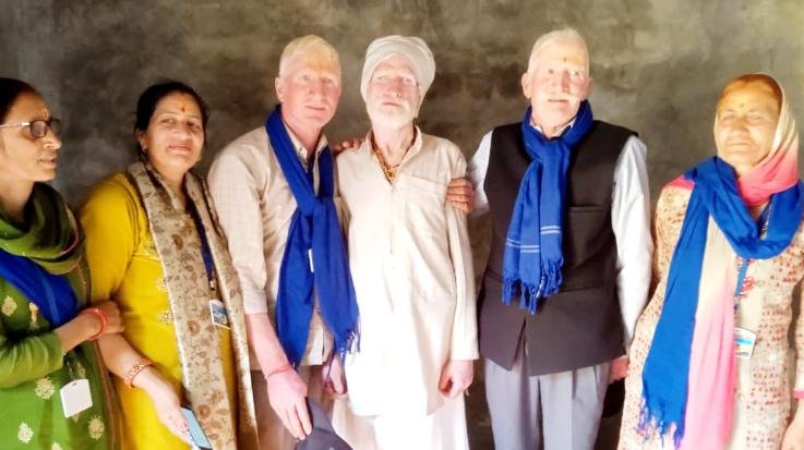 Kunihar: Baburam of Raipur Bokra, who left home at the age of 13, was found in Vrindavan after 40 years.