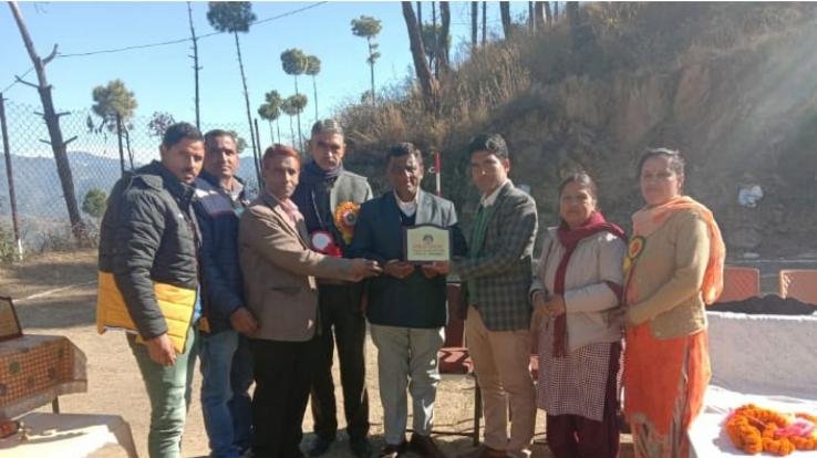 राजकीय प्रारंभिक पाठशाला सायरी घाट में वार्षिक पारितोषिक वितरण समारोह
