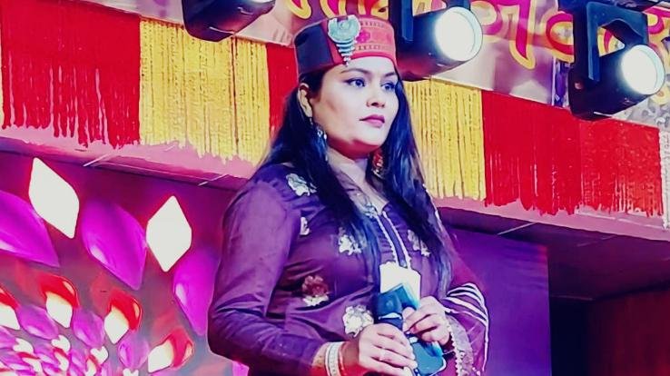 Panchrukhi: After Punjab, Poonam Kaundal took the stage in Chhinj fair in Himachal too