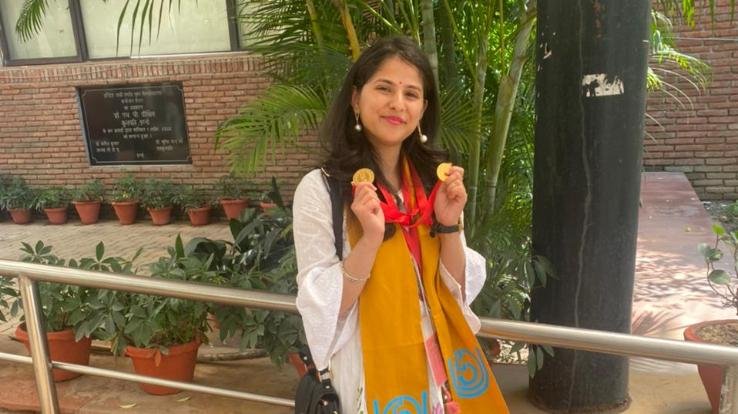 Gold Medalist in Diksha Psychology, Kangra