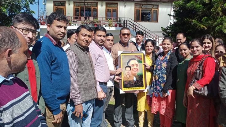  Kangra: Delegation of State Health Society Association met RS Bali