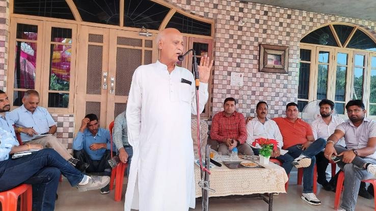 8 crore 25 lakh will be spent on construction of Banoli-Harnera road: Agriculture Minister Chandra Kumar