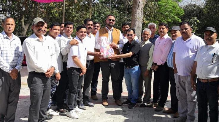 Dehra: Ambedkar Jayanti celebrated with pomp in Nehran Pukhar