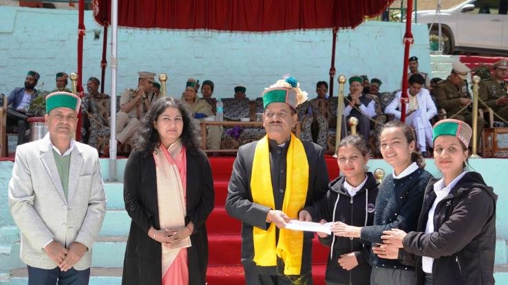 There will be private investment of Rs 20 thousand crore in tourism, energy, construction etc. in the state - Sandar Singh Thakur