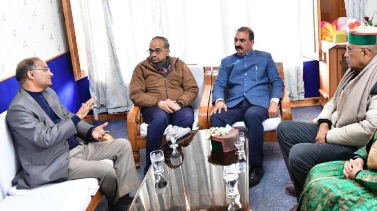 The Chief Minister urged to increase the state's participation in power projects up to 40 percent.