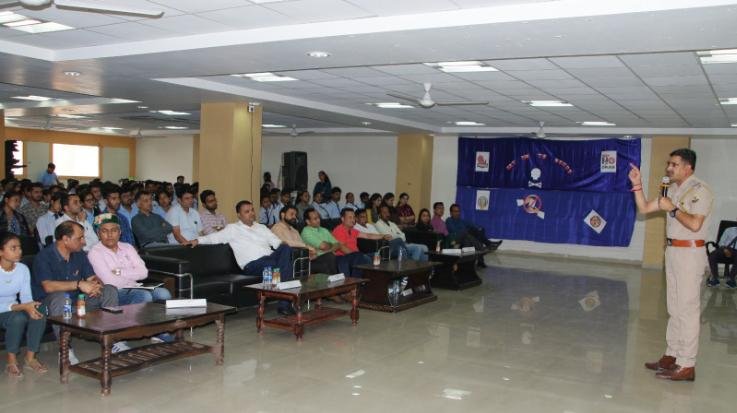 Baddi: Message given to stay away from drugs and follow traffic rules in IEC University