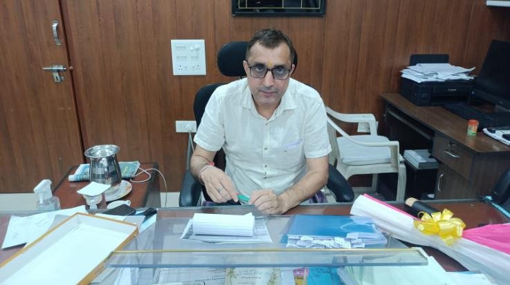  Hamirpur: XEN Rajiv Sehgal took charge in Hamirpur