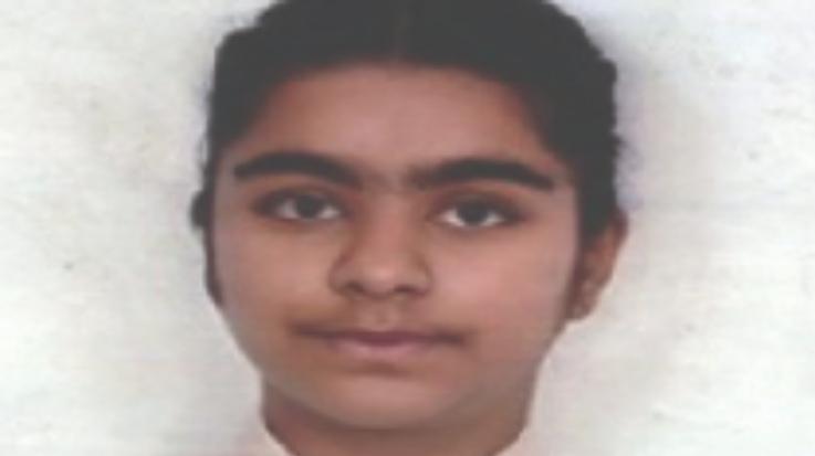 Dharamshala: Overall topper with 98.4 percent marks of Oona Ki Ojaswi in 12th 111 111