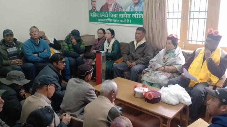 Shimla/Keylong: Workers should gear up for the Lok Sabha elections from now: Pratibha Singh