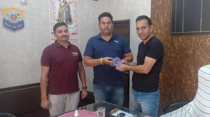 Indora: Police found Ajay Sharma's phone in 2 months