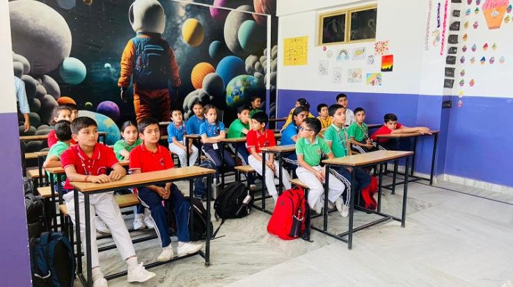 Solan: Father's Day celebrated at The SVN School Badorghati