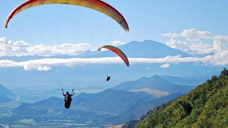 Bilaspur: Paragliding started from Bandla, pilot of Punjab made first flight