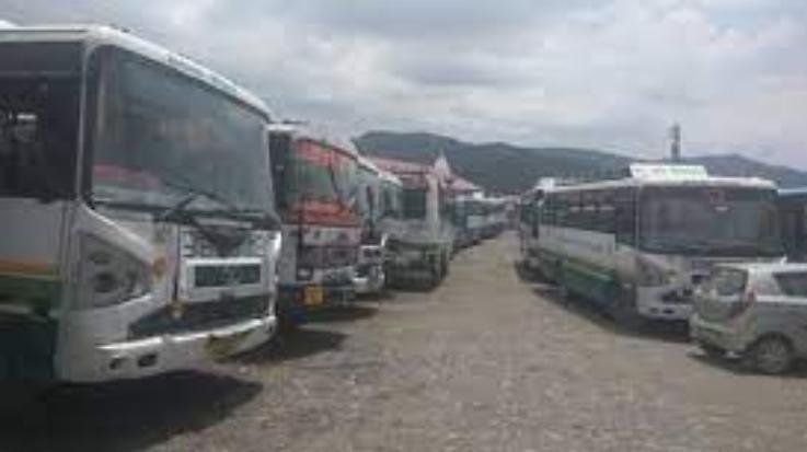 1007 routes of HRTC stalled, 452 buses stuck in different areas